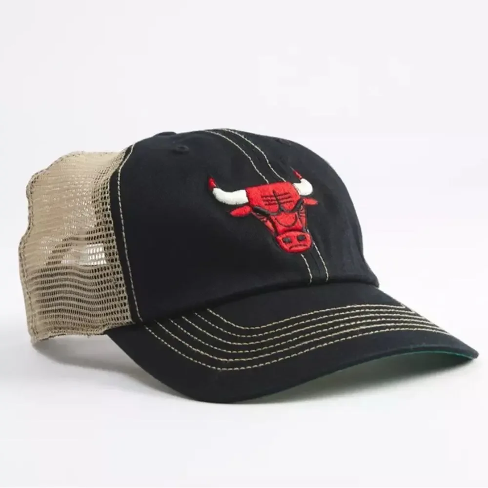 NWT Bulls Hat